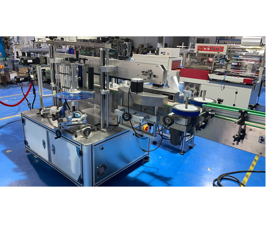 bottle label applicator